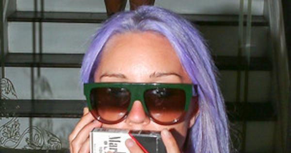 Look Amanda Bynes Dyes Her Hair Purple E News France